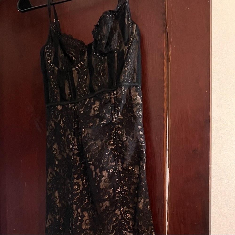 Elegant Black Lace Dress